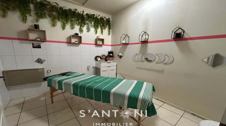 Ma-Cabane - Vente Local commercial BEZIERS, 184 m²