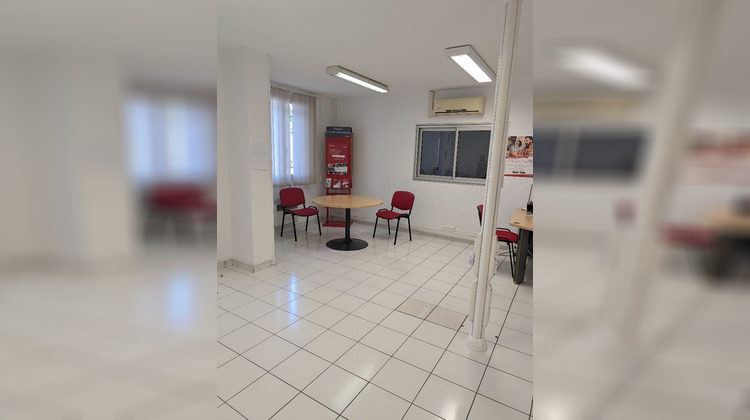 Ma-Cabane - Vente Local commercial BEZIERS, 136 m²