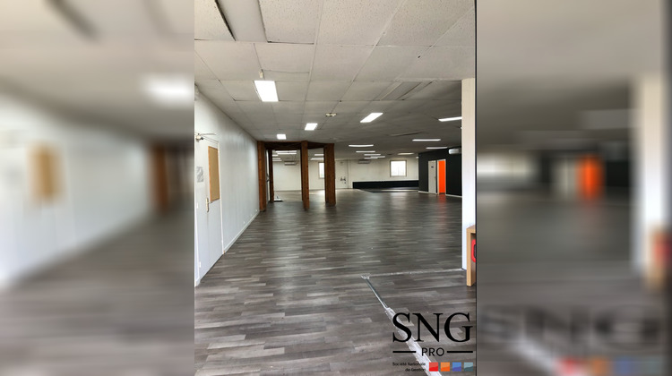 Ma-Cabane - Vente Local commercial Bondoufle, 795 m²