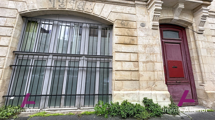 Ma-Cabane - Vente Local commercial Bordeaux, 67 m²