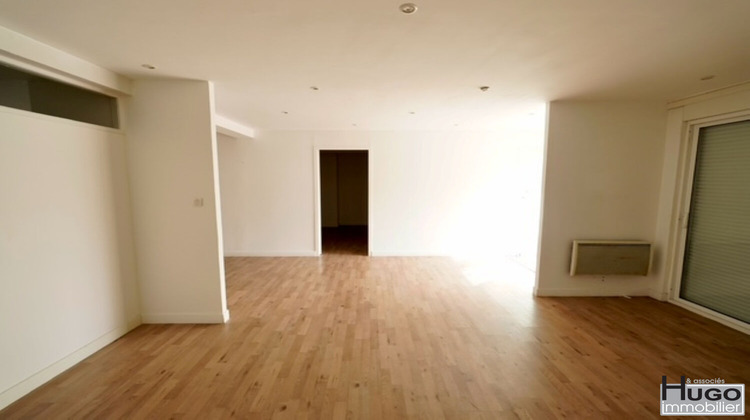 Ma-Cabane - Vente Local commercial BORDEAUX, 210 m²