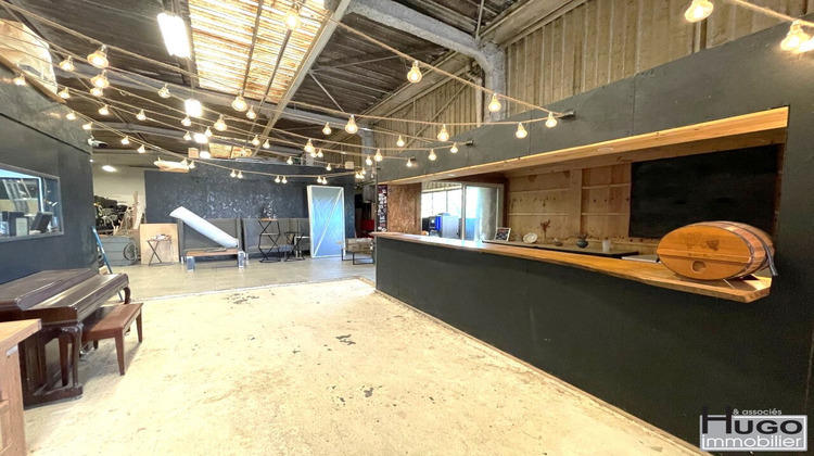 Ma-Cabane - Vente Local commercial BORDEAUX, 2150 m²