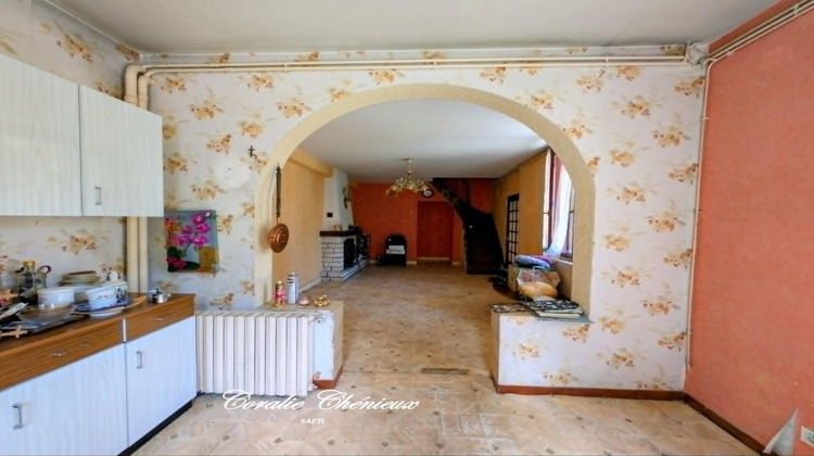 Ma-Cabane - Vente Local commercial Bort-les-Orgues, 291 m²