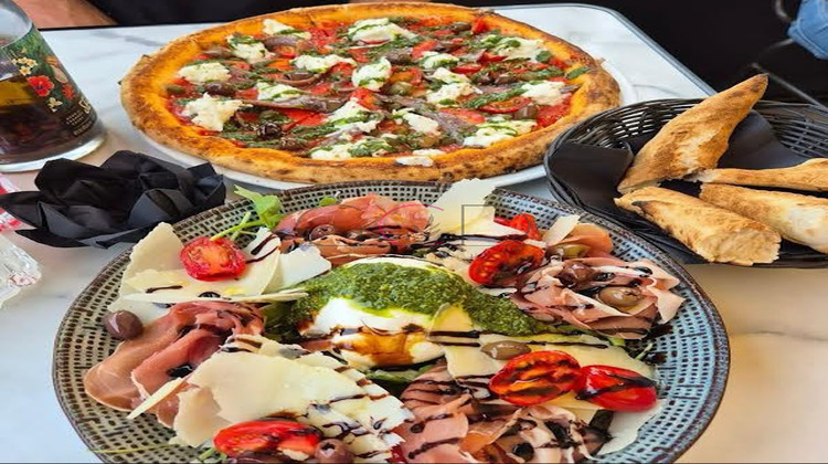 Ma-Cabane - Vente Local commercial Bouc-Bel-Air, 61 m²