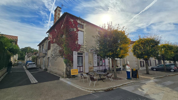 Ma-Cabane - Vente Local commercial Bouresse, 400 m²