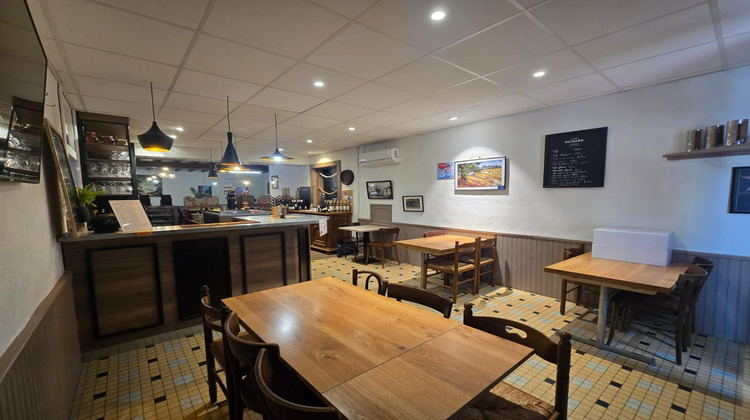 Ma-Cabane - Vente Local commercial Bouresse, 400 m²