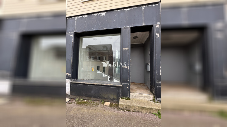 Ma-Cabane - Vente Local commercial Bourg-Achard, 48 m²