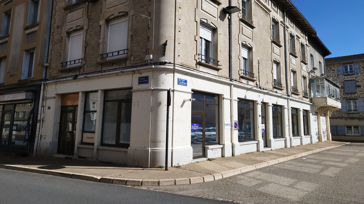 Ma-Cabane - Vente Local commercial Bourg-Argental, 72 m²