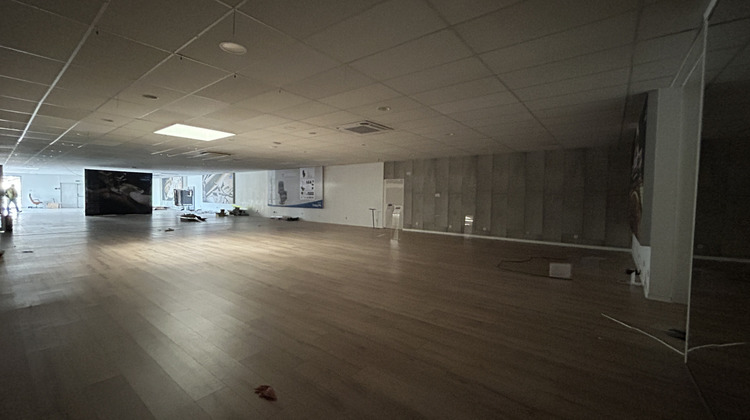 Ma-Cabane - Vente Local commercial Bourg-de-Péage, 541 m²