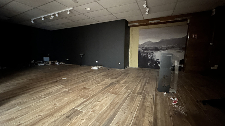 Ma-Cabane - Vente Local commercial Bourg-de-Péage, 541 m²