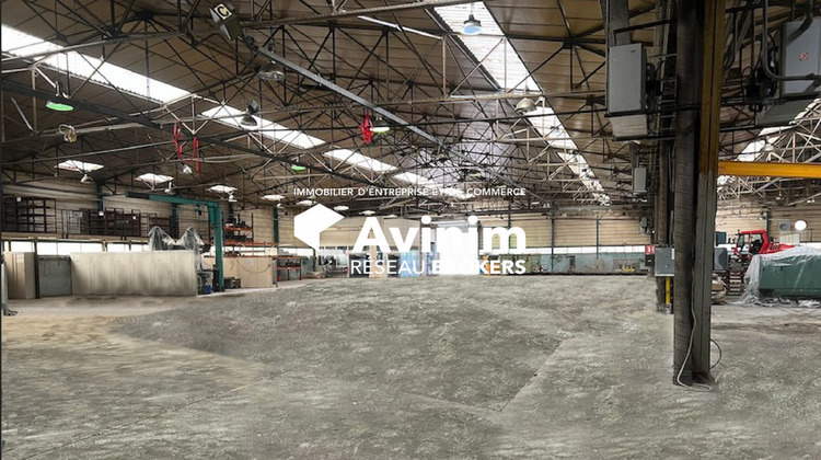 Ma-Cabane - Vente Local commercial Bourg-en-Bresse, 3386 m²