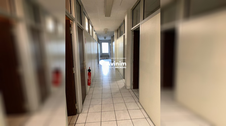 Ma-Cabane - Vente Local commercial Bourg-en-Bresse, 3386 m²