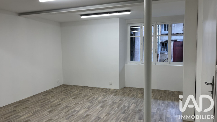 Ma-Cabane - Vente Local commercial Bourg-en-Bresse, 136 m²