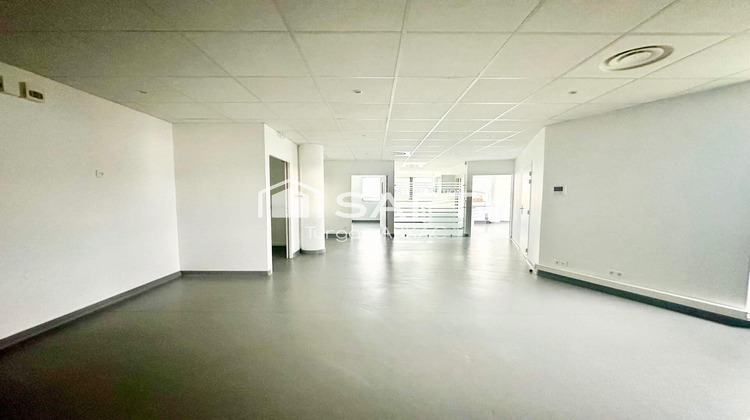 Ma-Cabane - Vente Local commercial Bourgoin-Jallieu, 96 m²