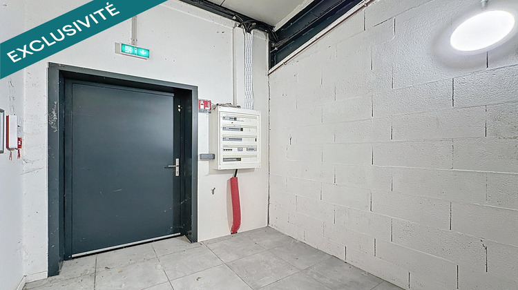 Ma-Cabane - Vente Local commercial Bourgoin-Jallieu, 236 m²