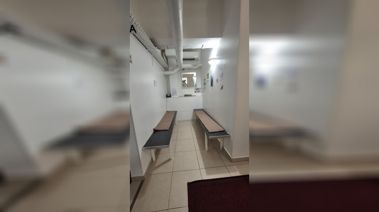 Ma-Cabane - Vente Local commercial BOURGOIN-JALLIEU, 116 m²