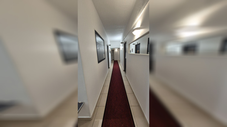 Ma-Cabane - Vente Local commercial BOURGOIN-JALLIEU, 116 m²