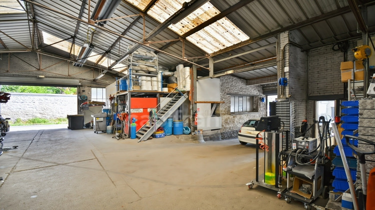 Ma-Cabane - Vente Local commercial BOUTIGNY SUR ESSONNE, 900 m²