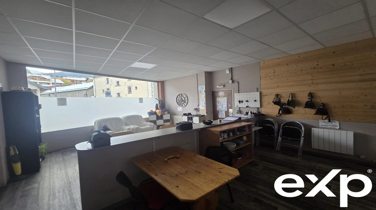 Ma-Cabane - Vente Local commercial Briançon, 699 m²