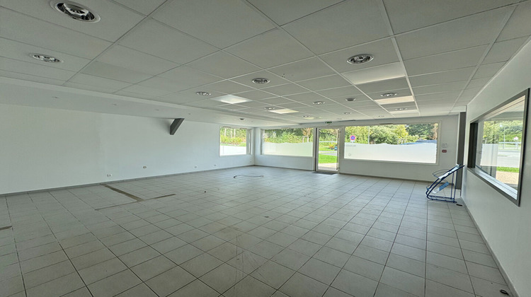 Ma-Cabane - Vente Local commercial BRICQUEBEC, 266 m²