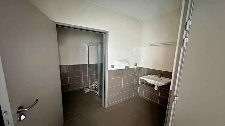 Ma-Cabane - Vente Local commercial BRICQUEBEC, 266 m²