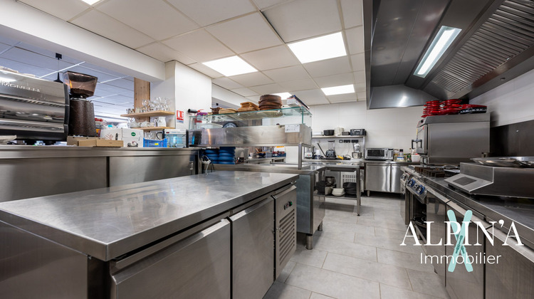 Ma-Cabane - Vente Local commercial Brides-les-Bains, 145 m²