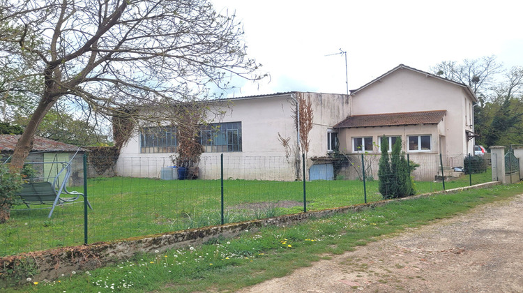 Ma-Cabane - Vente Local commercial BRIENON-SUR-ARMANCON, 267 m²