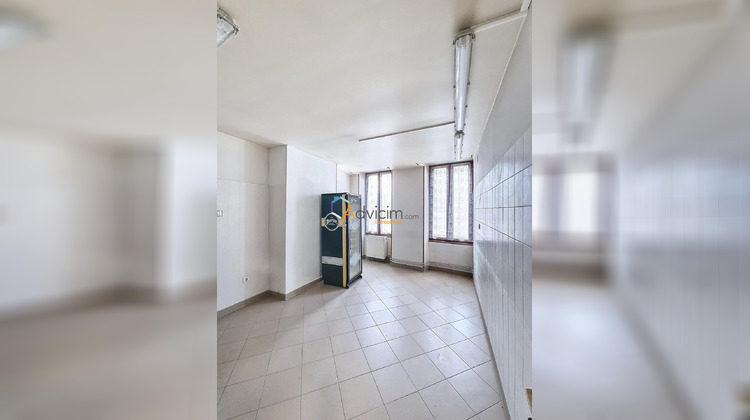 Ma-Cabane - Vente Local commercial Brienon-sur-Armançon, 216 m²