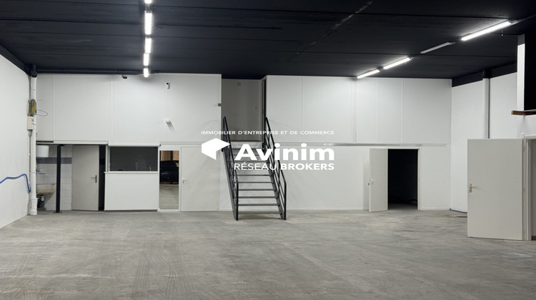 Ma-Cabane - Vente Local commercial Brignais, 254 m²