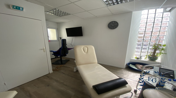 Ma-Cabane - Vente Local commercial Brignoles, 138 m²