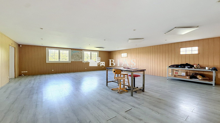 Ma-Cabane - Vente Local commercial Brionne, 145 m²