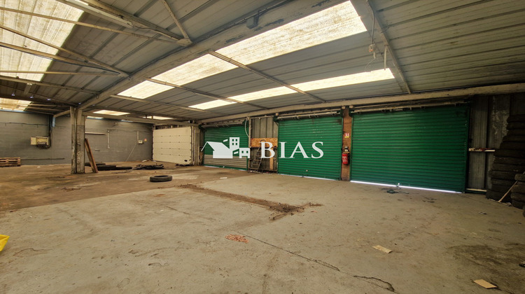 Ma-Cabane - Vente Local commercial Brionne, 403 m²