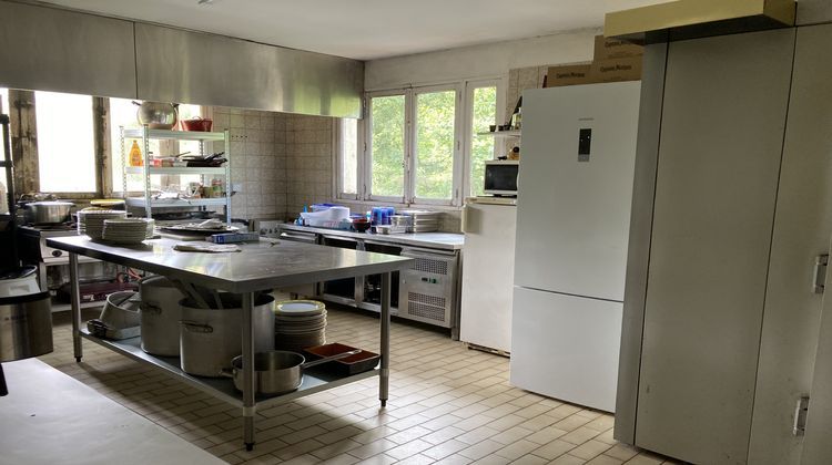 Ma-Cabane - Vente Local commercial Brive-la-Gaillarde, 900 m²