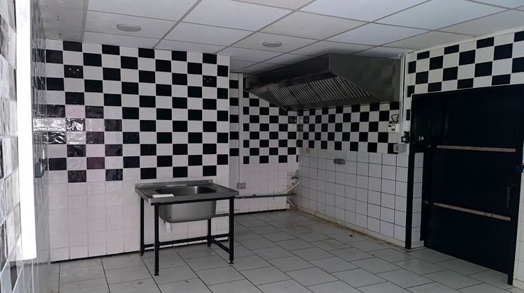 Ma-Cabane - Vente Local commercial BRUAY-LA-BUISSIERE, 70 m²