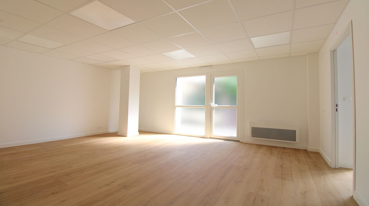 Ma-Cabane - Vente Local commercial BRUZ, 109 m²