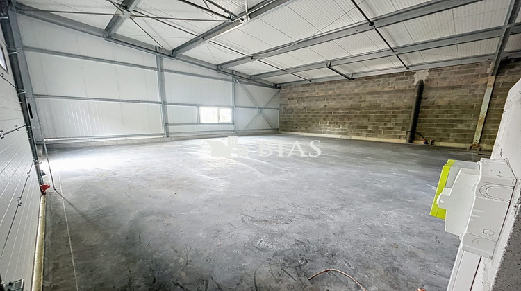 Ma-Cabane - Vente Local commercial Buchy, 117 m²