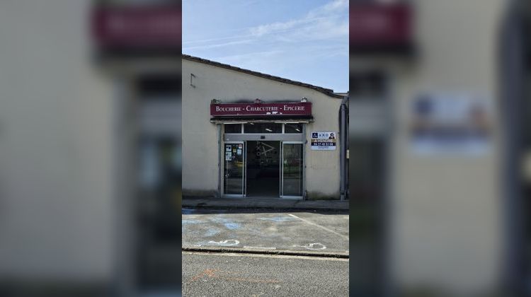 Ma-Cabane - Vente Local commercial CADILLAC EN FRONSADAIS, 176 m²