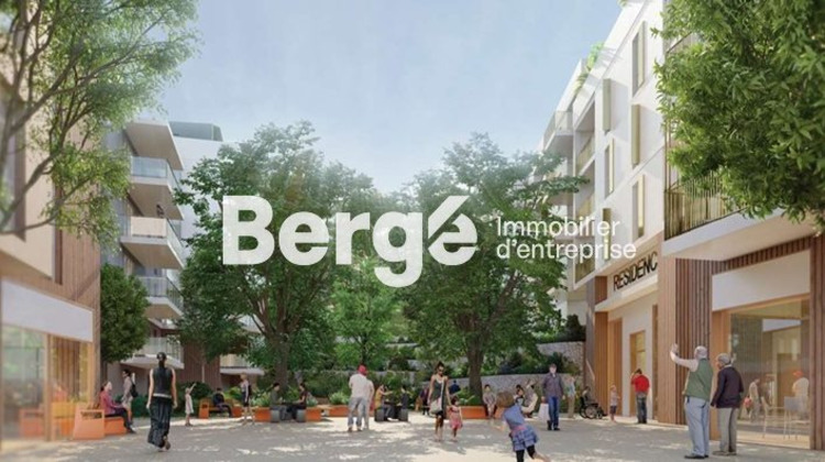 Ma-Cabane - Vente Local commercial Cagnes-sur-Mer, 200 m²