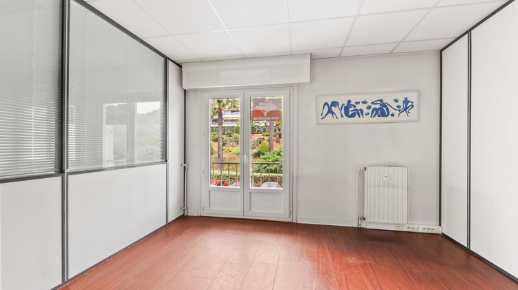 Ma-Cabane - Vente Local commercial Cagnes-sur-Mer, 159 m²