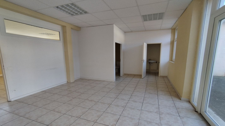 Ma-Cabane - Vente Local commercial CAHORS, 130 m²