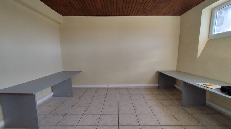 Ma-Cabane - Vente Local commercial CAHORS, 130 m²