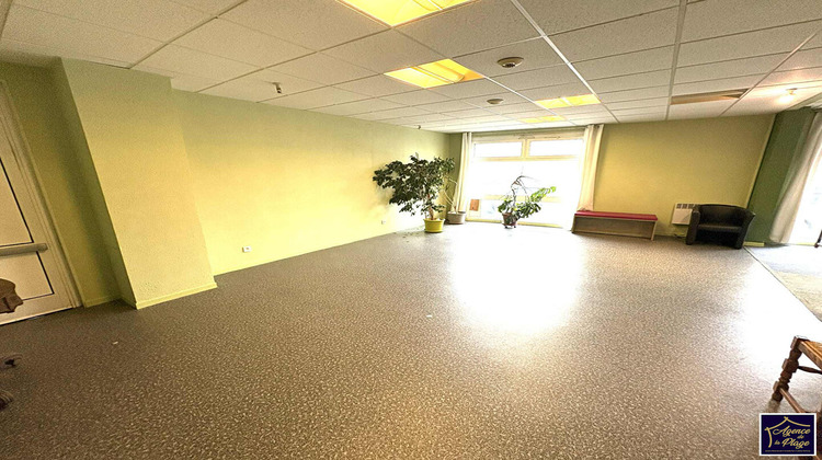 Ma-Cabane - Vente Local commercial CALAIS, 147 m²