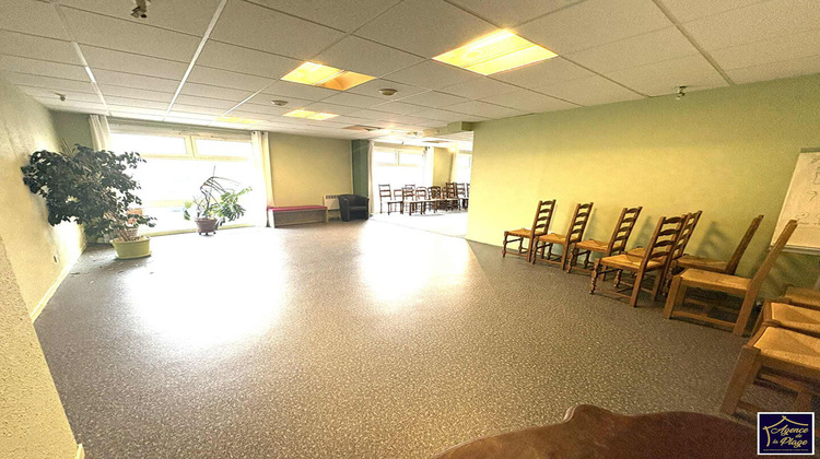 Ma-Cabane - Vente Local commercial CALAIS, 147 m²