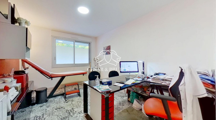 Ma-Cabane - Vente Local commercial Caluire-et-Cuire, 72 m²