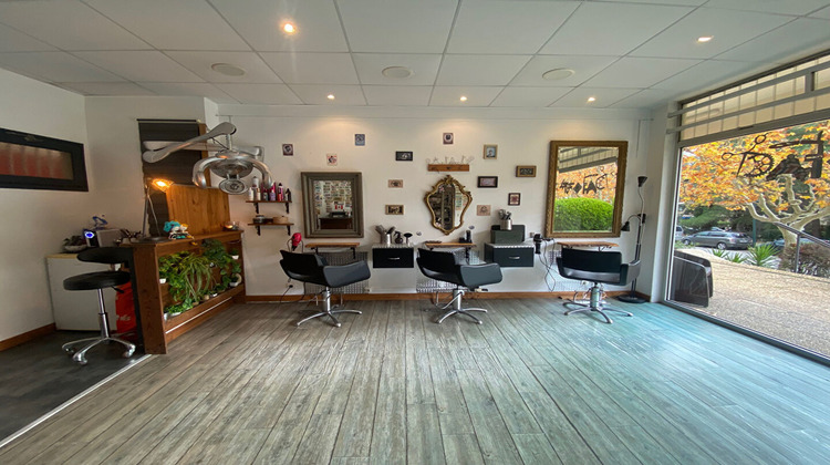 Ma-Cabane - Vente Local commercial CARNOUX-EN-PROVENCE, 36 m²