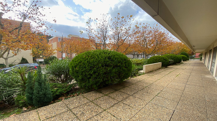 Ma-Cabane - Vente Local commercial CARNOUX-EN-PROVENCE, 36 m²