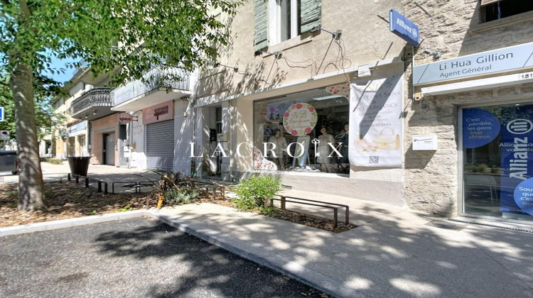 Ma-Cabane - Vente Local commercial CARPENTRAS, 62 m²