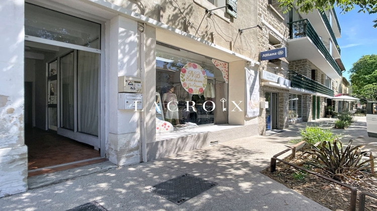 Ma-Cabane - Vente Local commercial CARPENTRAS, 62 m²