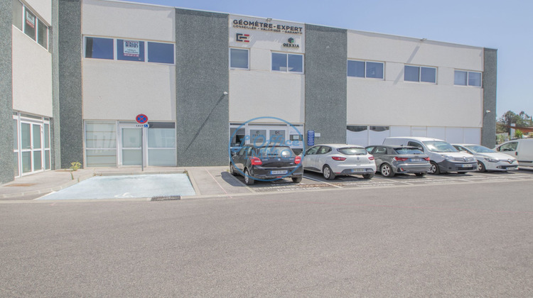 Ma-Cabane - Vente Local commercial Carqueiranne, 136 m²