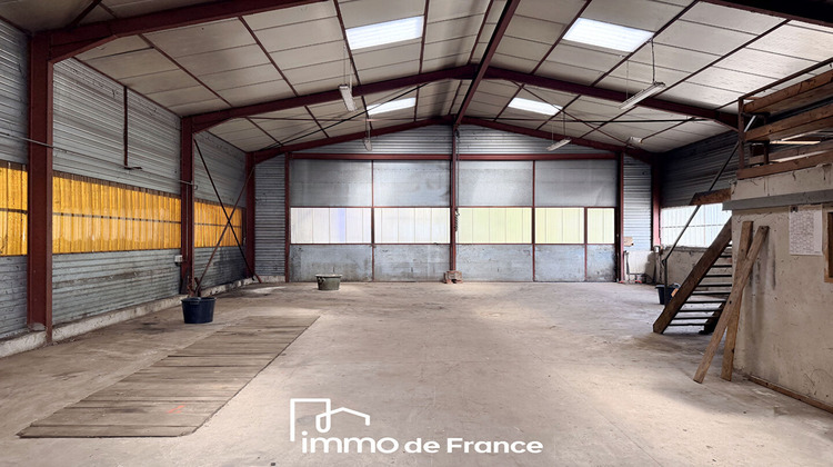 Ma-Cabane - Vente Local commercial CASSAGNES-BEGONHES, 360 m²